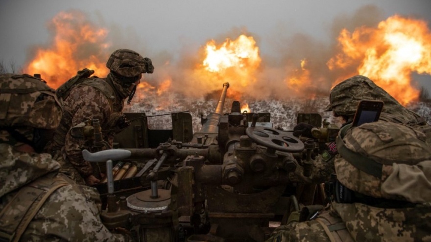 The Ukrainian position in Avdiivka is under threat of collapse as Russia launches a massive assault