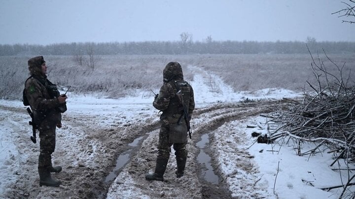 Russian President Declares Expansion of 'Demilitarized Zone' in Ukraine